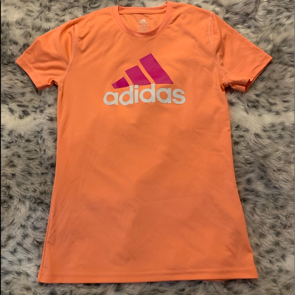 Adidas t-shirt